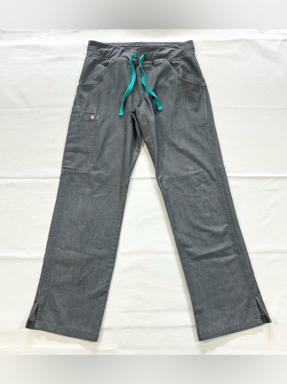 Figs Kade Women’s XS Medical Scrub Uniform Nurse Pants Graphite Elastic Waist